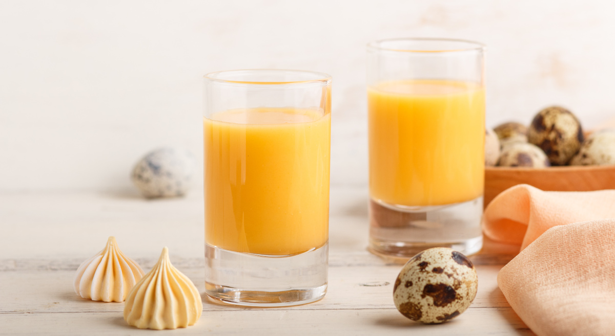 Domowy likier jajeczny